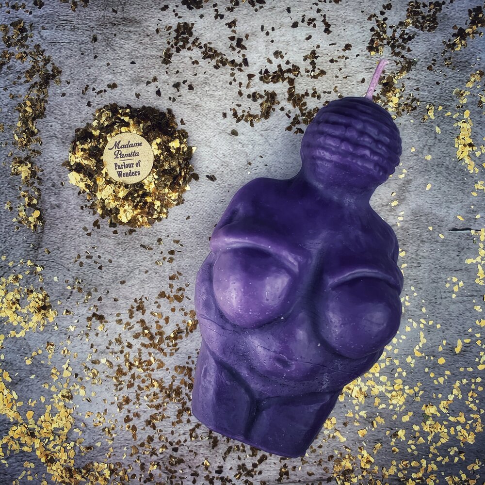Beeswax Goddess of Willendorf Spell Candle - Feminine Power &amp; Fertility Magic