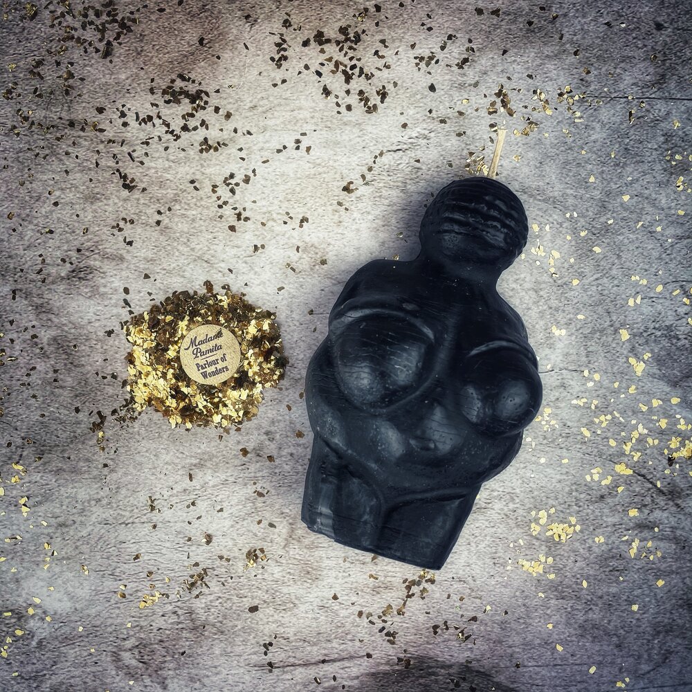 Beeswax Goddess of Willendorf Spell Candle - Feminine Power &amp; Fertility Magic